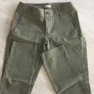 NWOT J CREW ‘Frankie’ Chino Sz. 0 Green 🌸